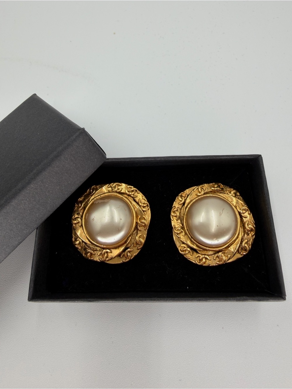 Vintage CHANEL Gold-Tone Pearl Cabochon Clip On Earrings w/COA